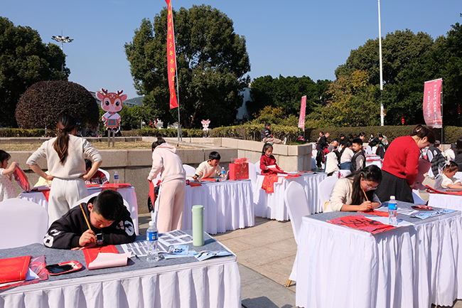 �Yӭ�@�� ���T�����e��������������xِ